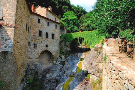 Eremo "Le Celle" : "Santuario Le Celle" : "Convento delle Celle"